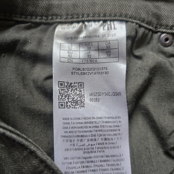 Guess Distressed Hunter Green Jeans Size 32 - Picture 10 of 10